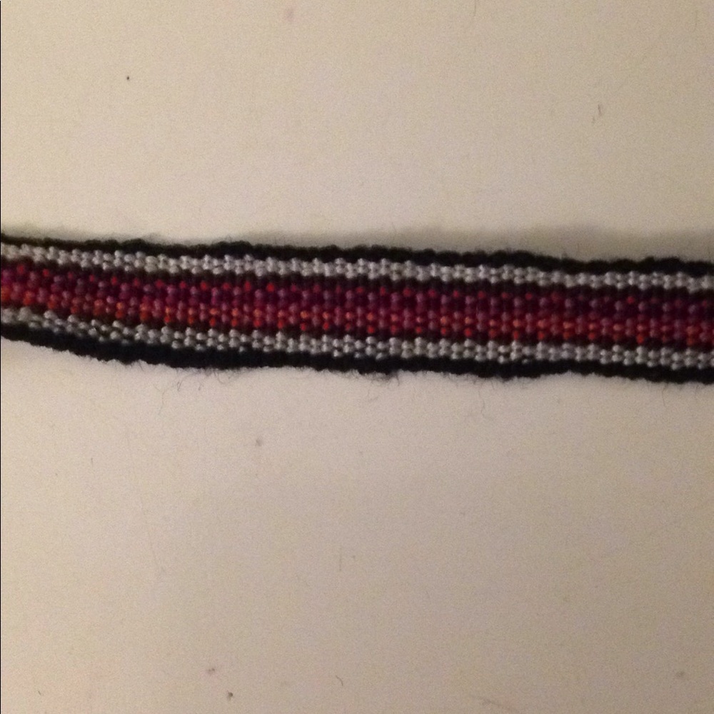 Hand made woven bracelet - Picture 5 of 5